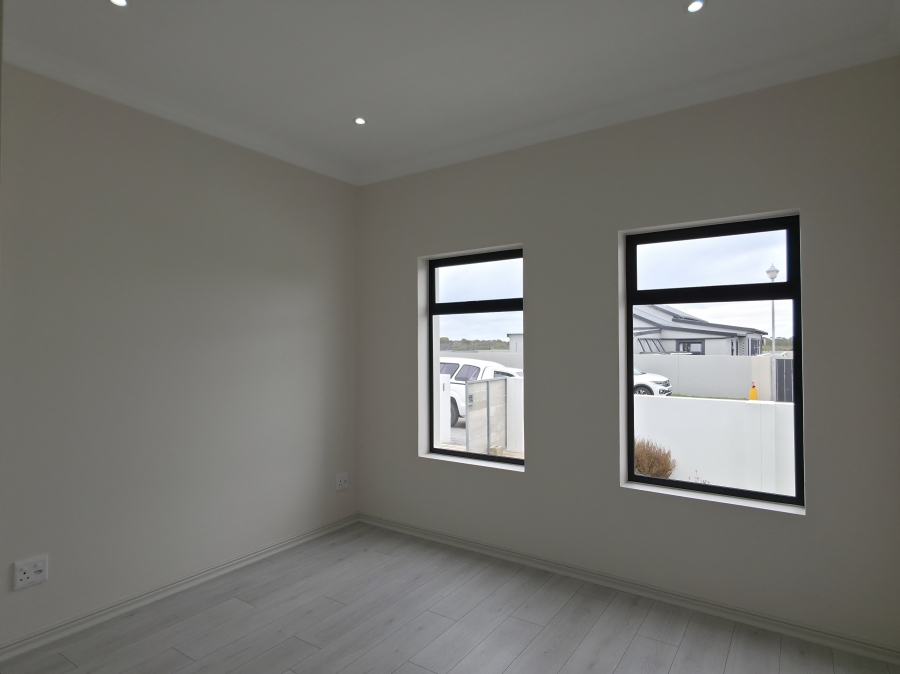 3 Bedroom Property for Sale in Fountains Estate Eastern Cape